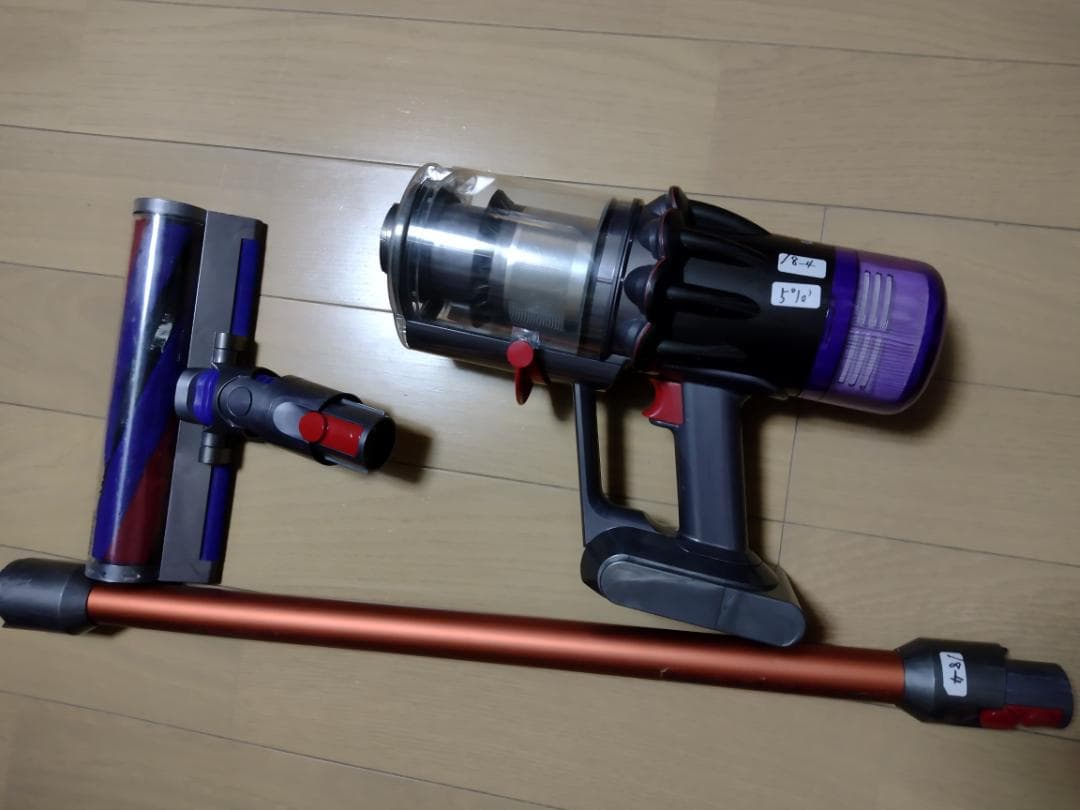 ダイソン★digital slim★SV18★バッテリー新品と同等★4