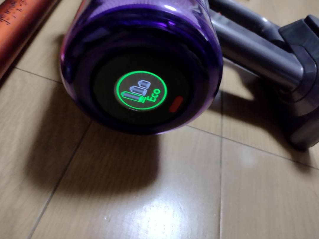 ダイソン★digital slim★SV18★バッテリー新品と同等★4