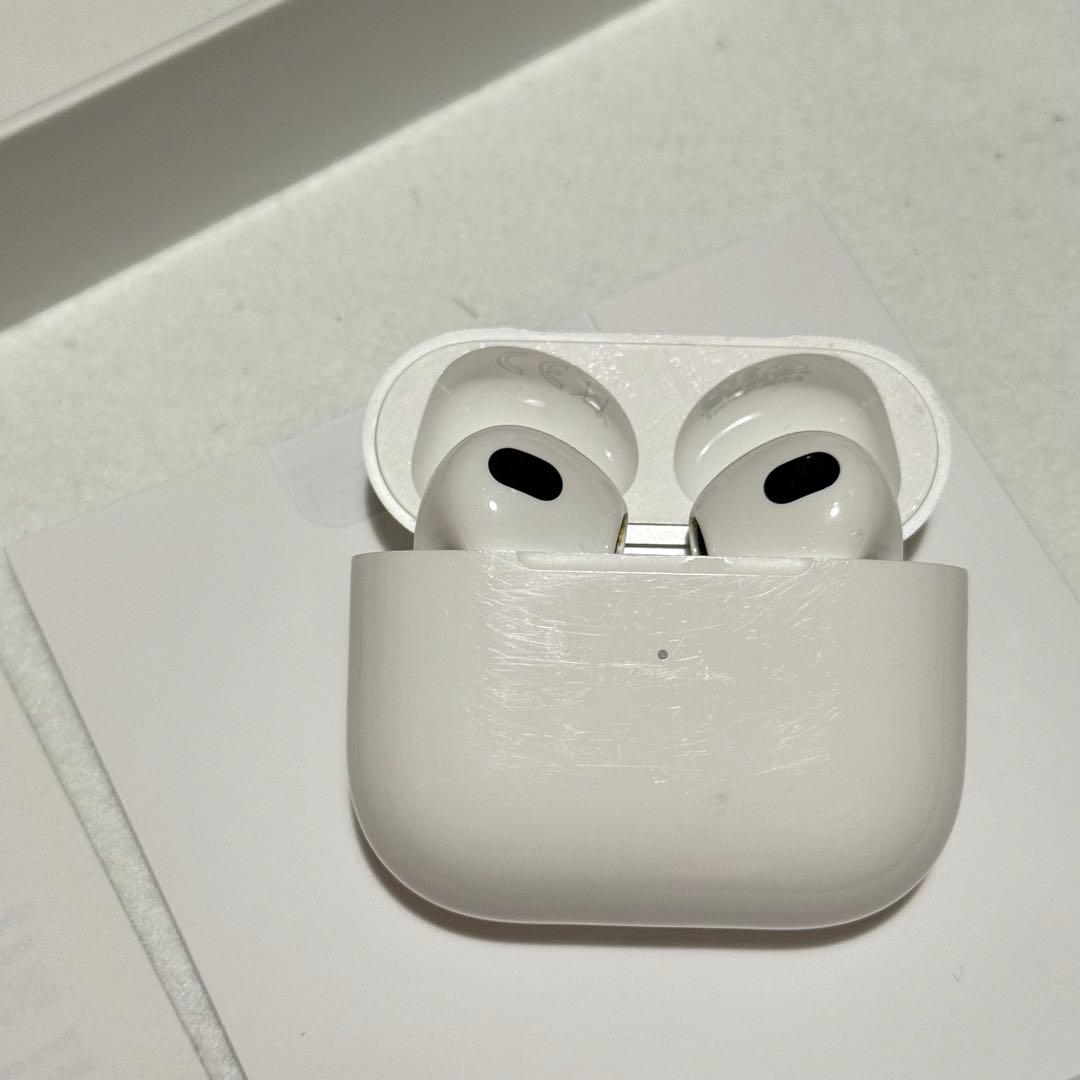 AirPods 第3世代 ワイヤレス Apple iPhone