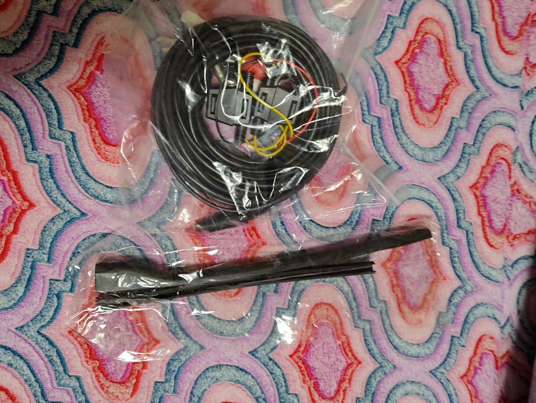 DVR-C320R ドライブレコーダー 本体と電源ケーブル　。リヤカメラなし。