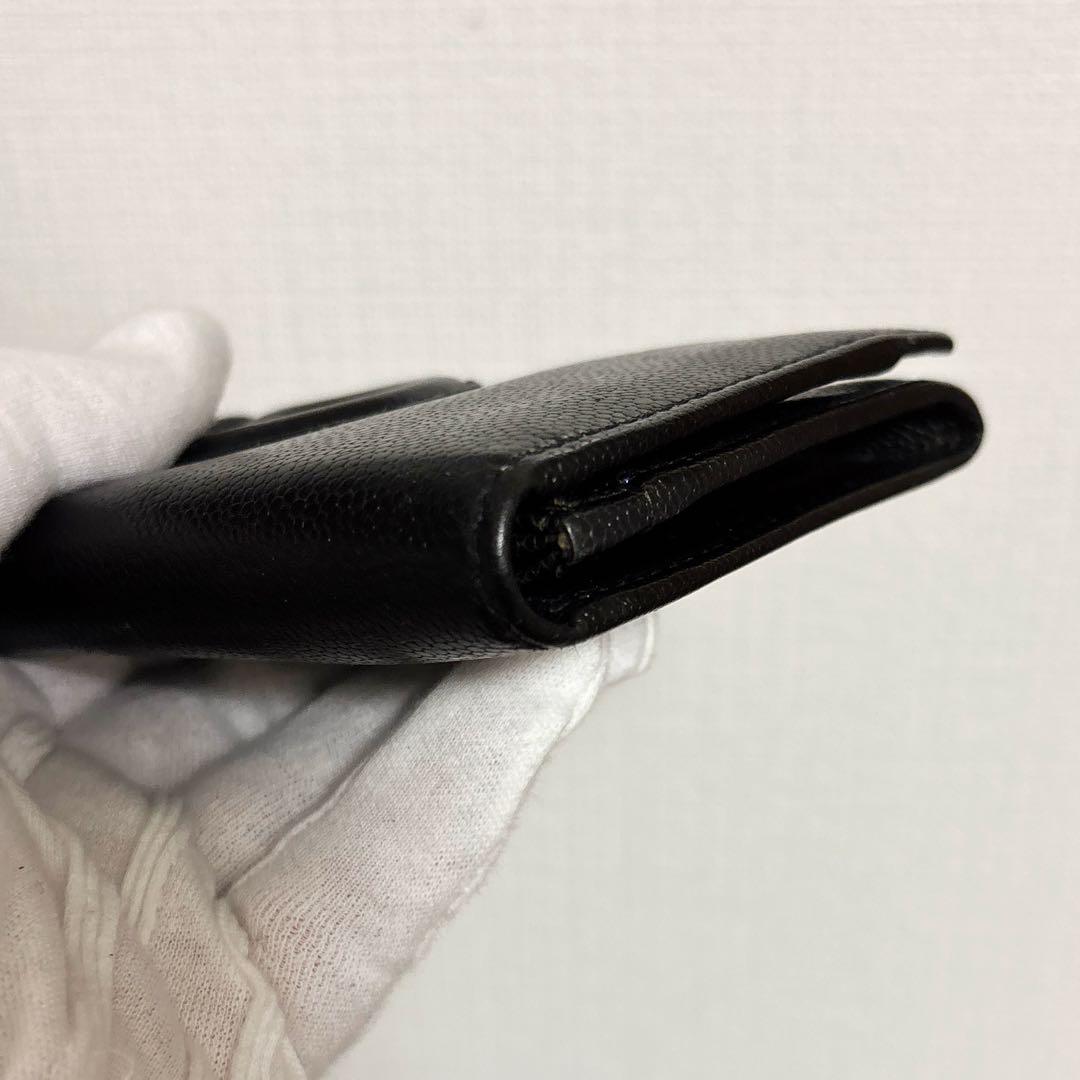 フェラガモ ガンチーニ エンボス ブラック×ゴールドラメ 長財布