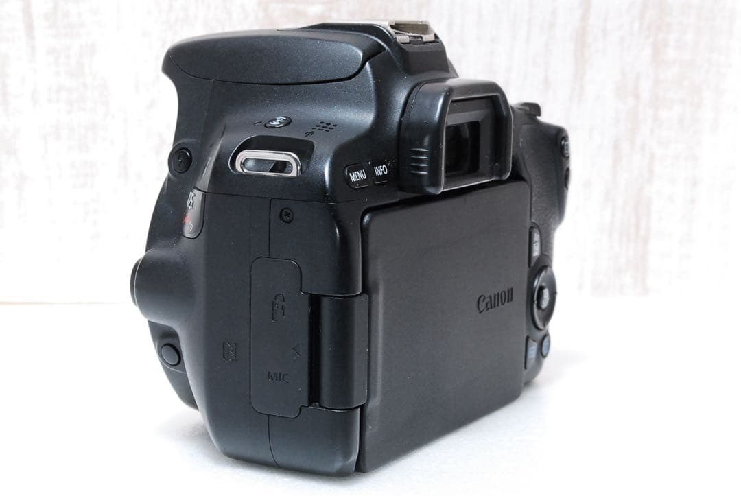 ❤️超望遠レンズ付❤️ダブルレンズ❤️Wi-Fi搭載機❤️ Canon Kiss X9