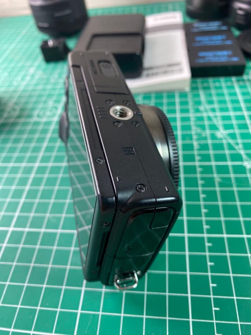 【美品】Canon EOS M100 ブラック レンズ複数本セット 動作確認済