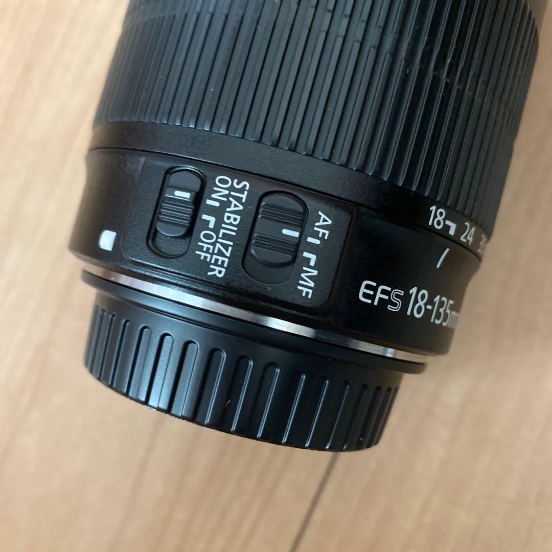 Canon EF-S 18-135mm ズームレンズ レンズフード付き