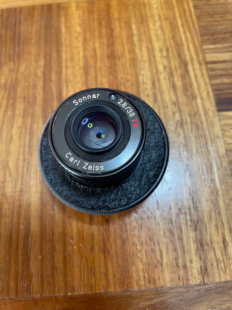 Carl Zeiss Sonnar 28/38 T*レンズ　MFTマウント