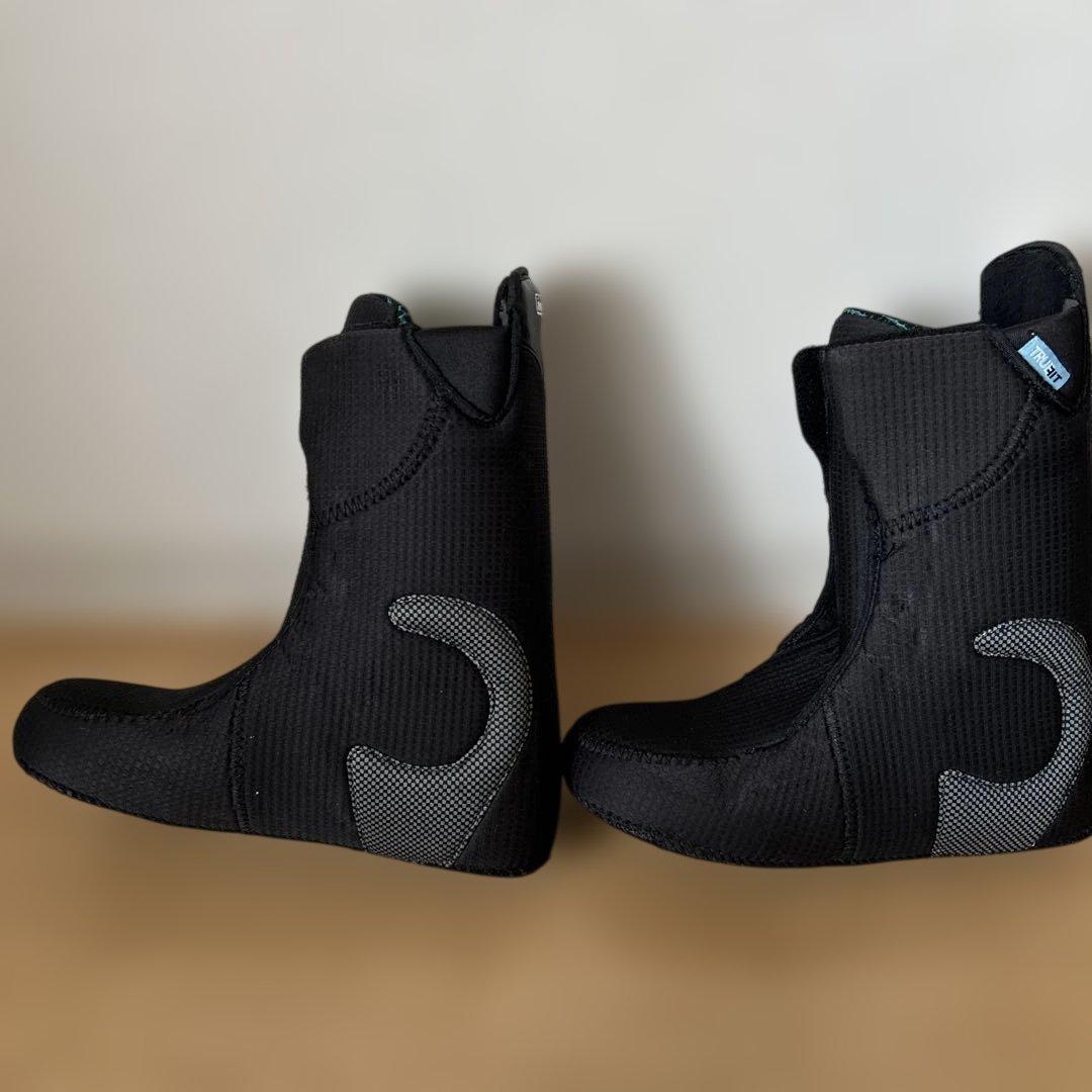 Burton RITUAL スノーボードブーツ　25㎝　レディース