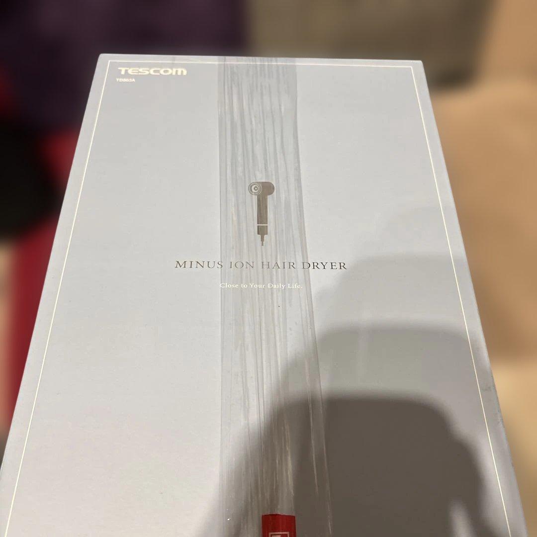 テスコム ドライヤー TD863A-W 新品未開封　正規品　白　家電