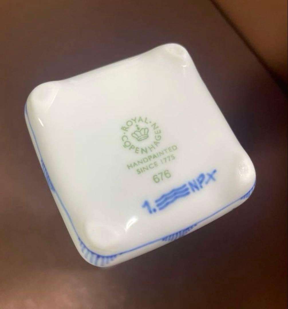 フ*ウ様 ロイヤルコペンハーゲンブルーフルーテッドプレインスモールベース花瓶未使