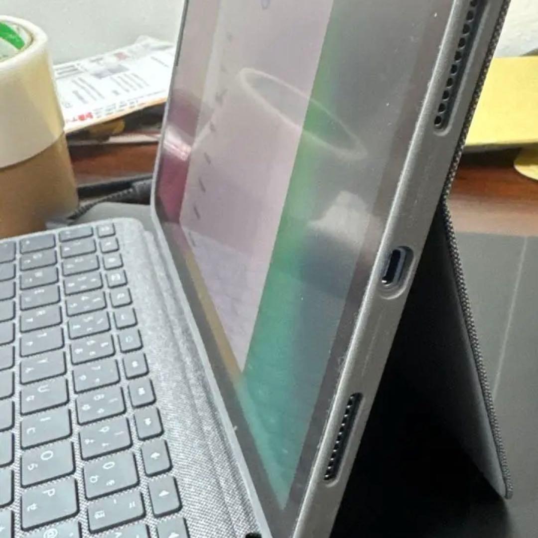 極美品 iPad Air 第5世代256GB