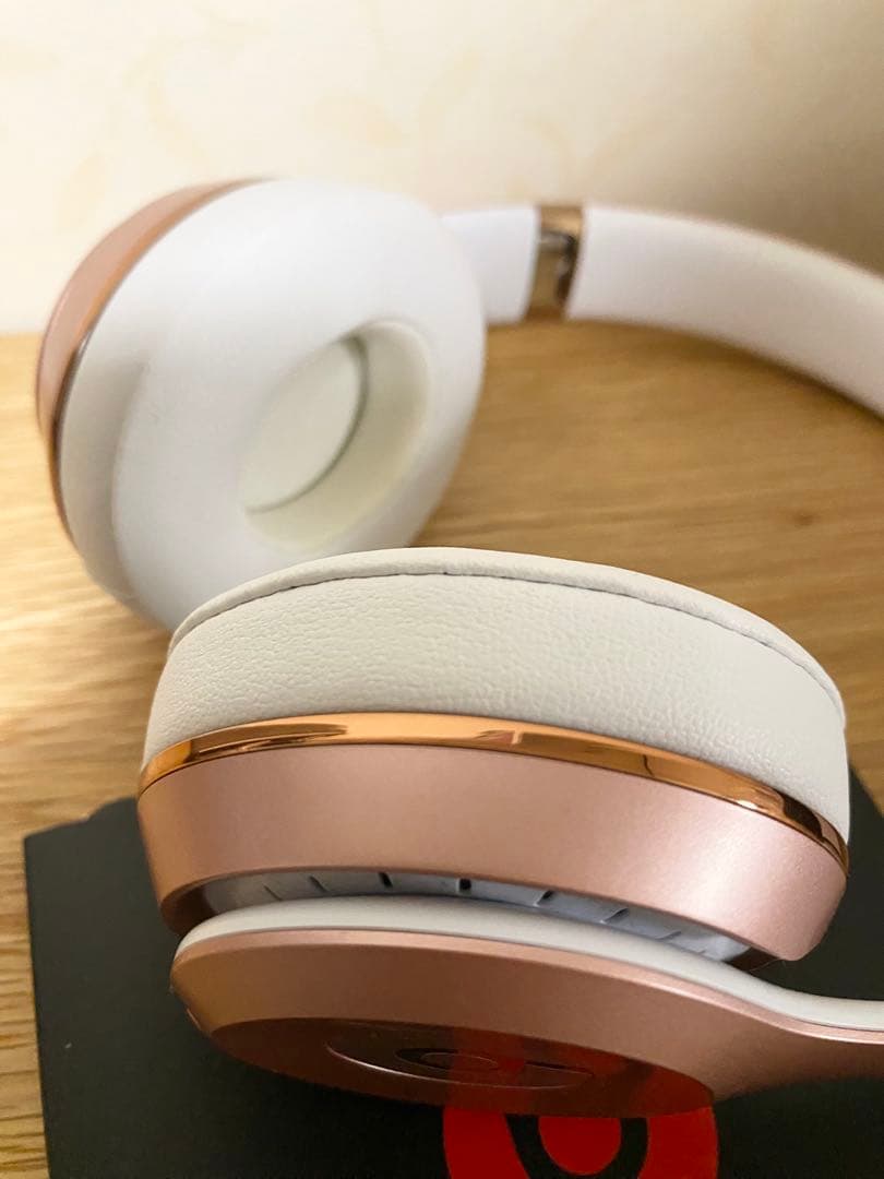 Beats Beats Solo3 ワイヤレスヘッドホン　ローズゴールド