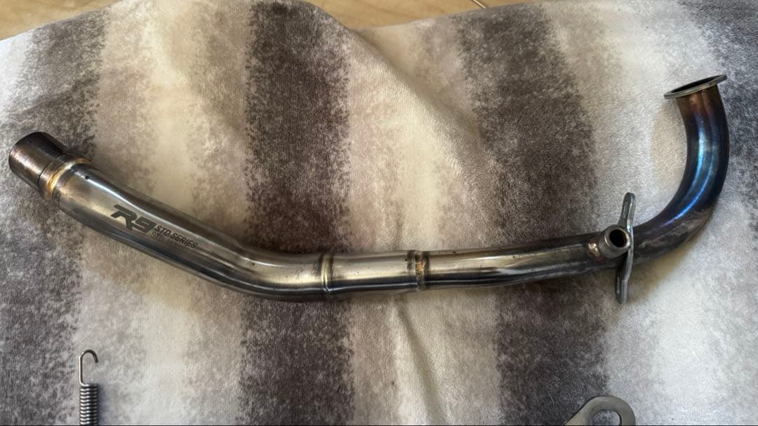 ADV160 R9エキゾースト