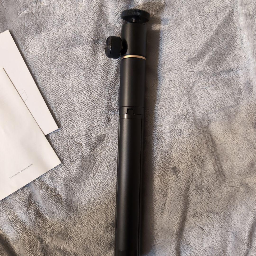 XGIMI Elfin 1080Pプロジェクター 本体と三脚