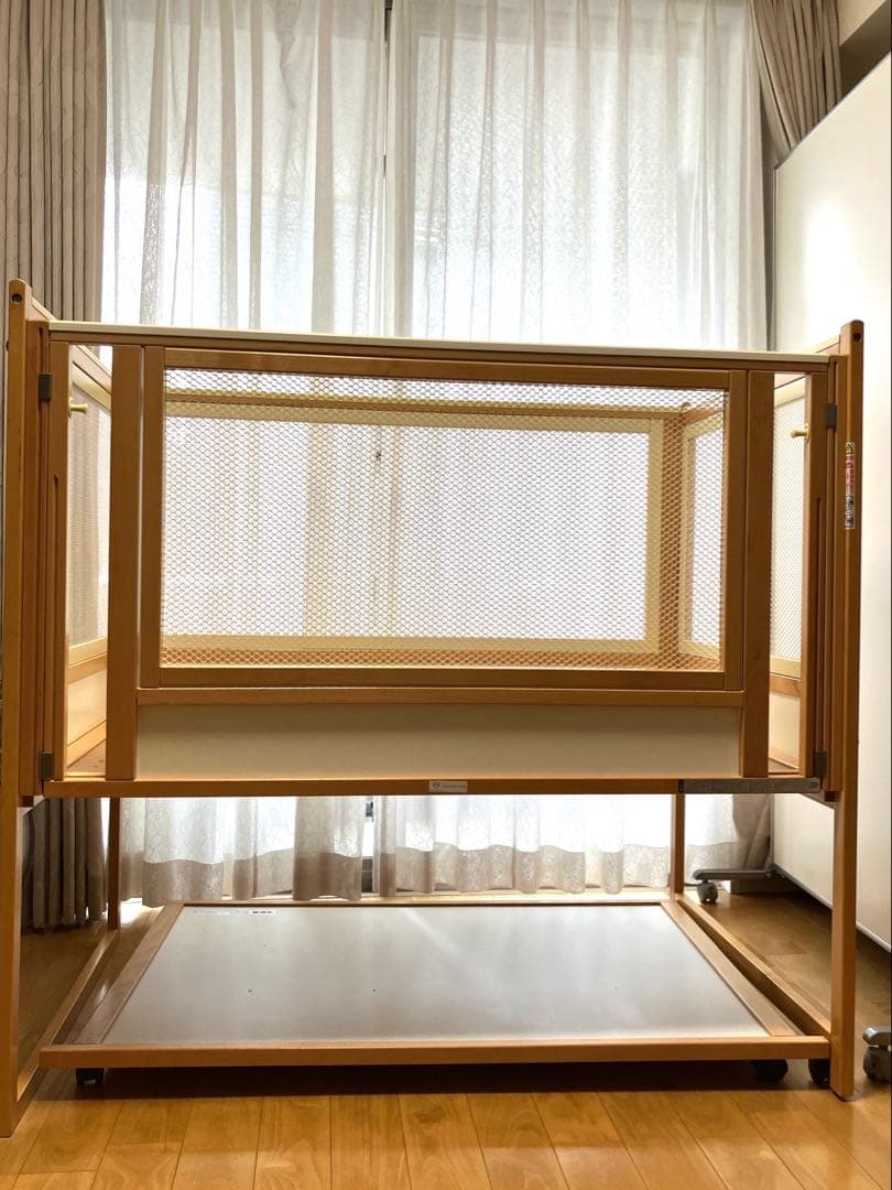 ななな　木製メッシュベビーベッド 株式会社ヤマサキ　日本製　布団付き