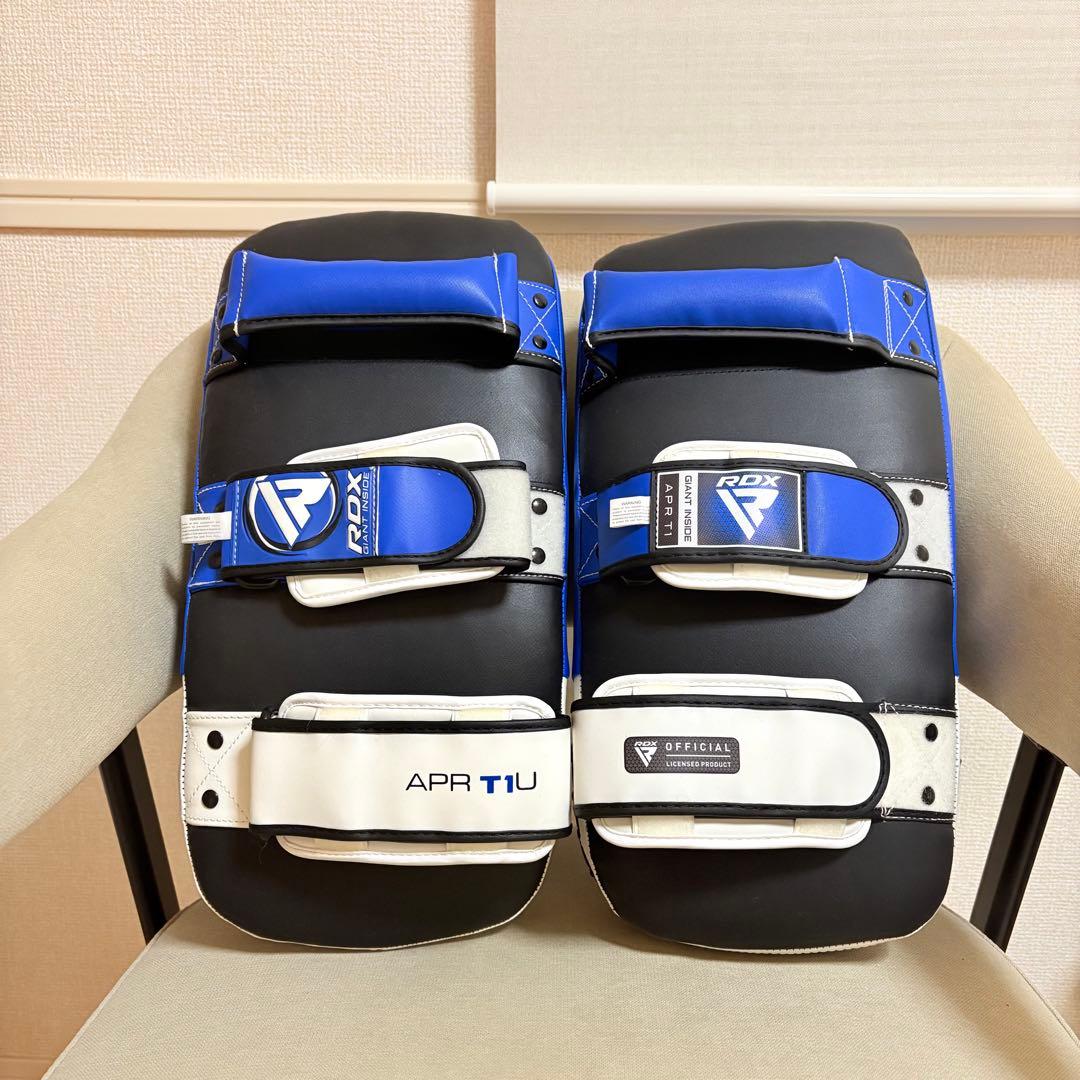 RDX APR T1U キックミット 黒 青