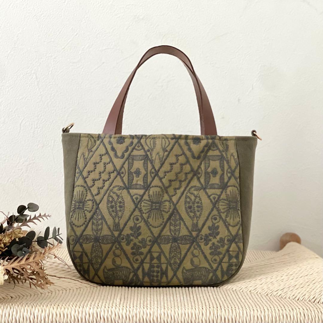 ⚮̈ミナペルホネン　symphony khaki まるっこかくれんぼトート