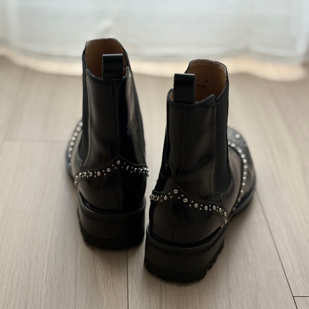 アルテサノス　スペイン　スタッズサイドゴアブーツ　黒　38