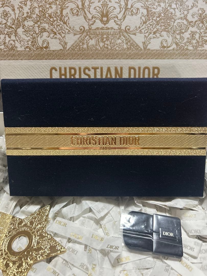 Dior 2024 クリスマスコフレ パレット
