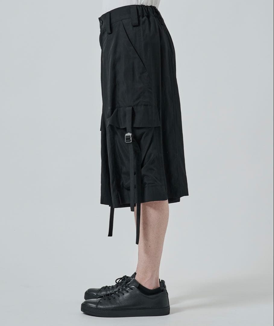 Ujoh ショートパンツ