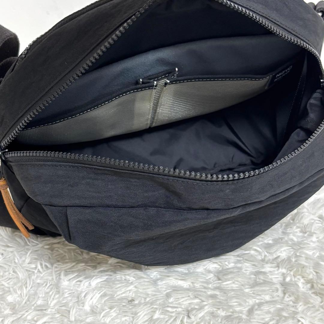 【美品】 NIZYU KANO FUKUI SIWA ナイロン ボディバッグ M