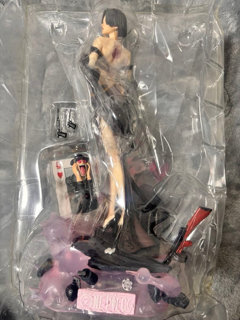 ワンピース ボア・ハンコック フィギュア