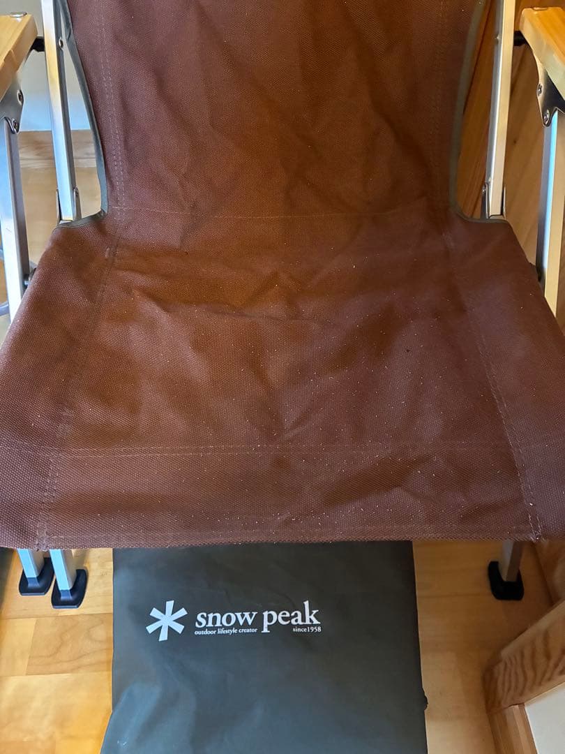  peak ローチェア 2脚セット　ブランケット付き