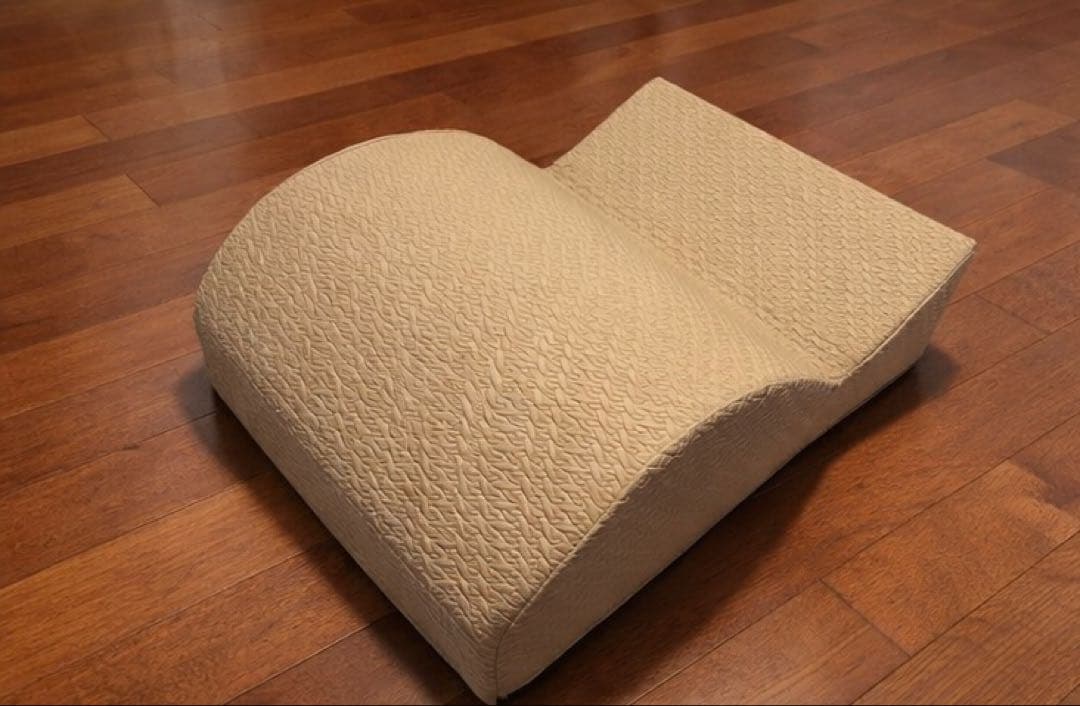 フレックスバレル クッション クジラ型