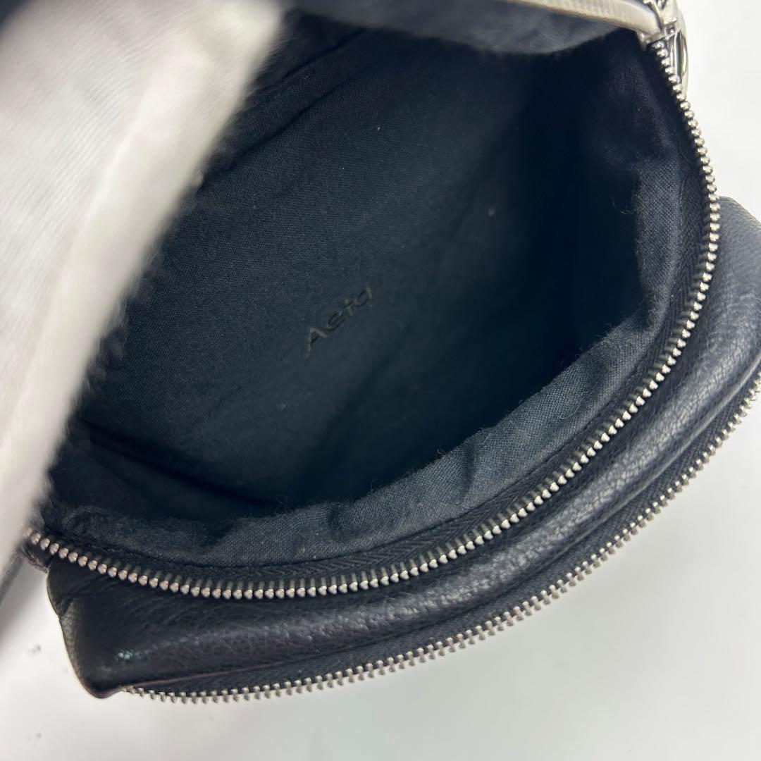 【美品】アエタ　ボディバッグ　ウエストポーチ　S ディアスキン　レザー　ブラック