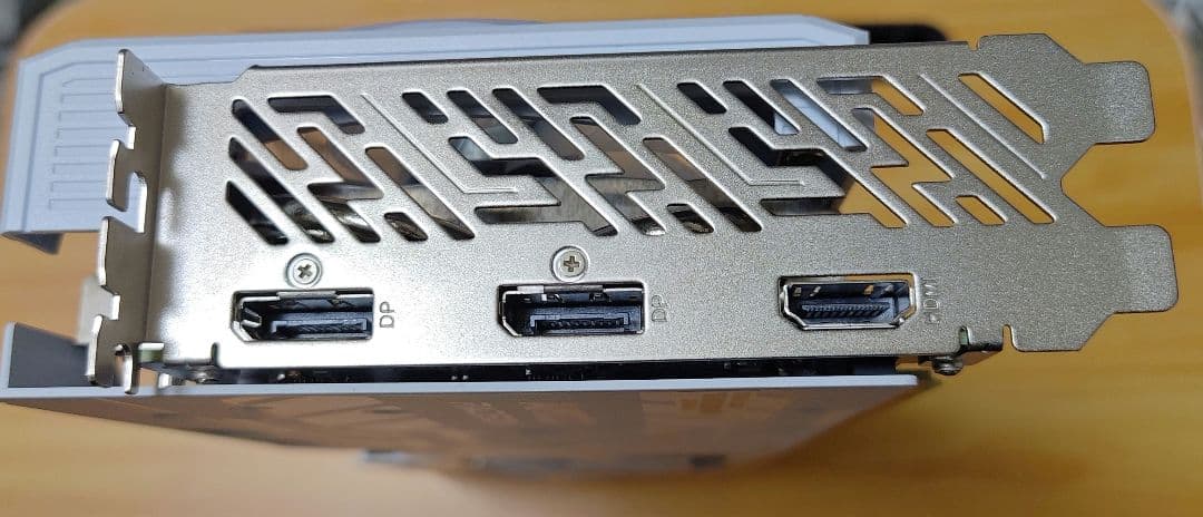 グラフィックボード・グラボ・ビデオカード ASRock RADEON RX9060XT 16GB STEEL LEGEND