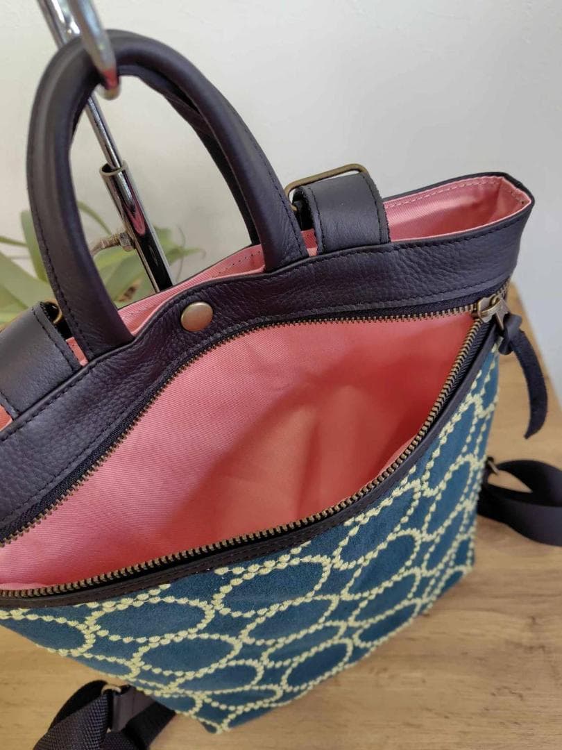 ミナペルホネンtambourineタンバリンDグリーン×クリーム/牛革A4トート