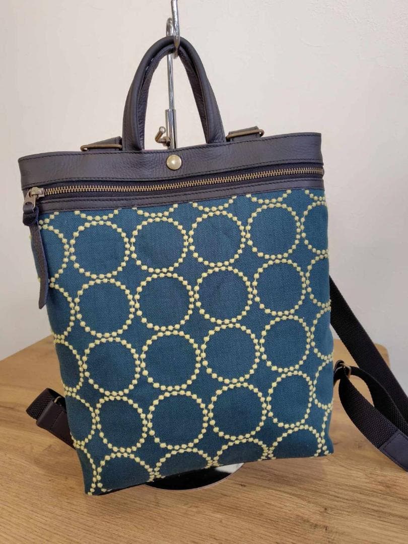 ミナペルホネンtambourineタンバリンDグリーン×クリーム/牛革A4トート