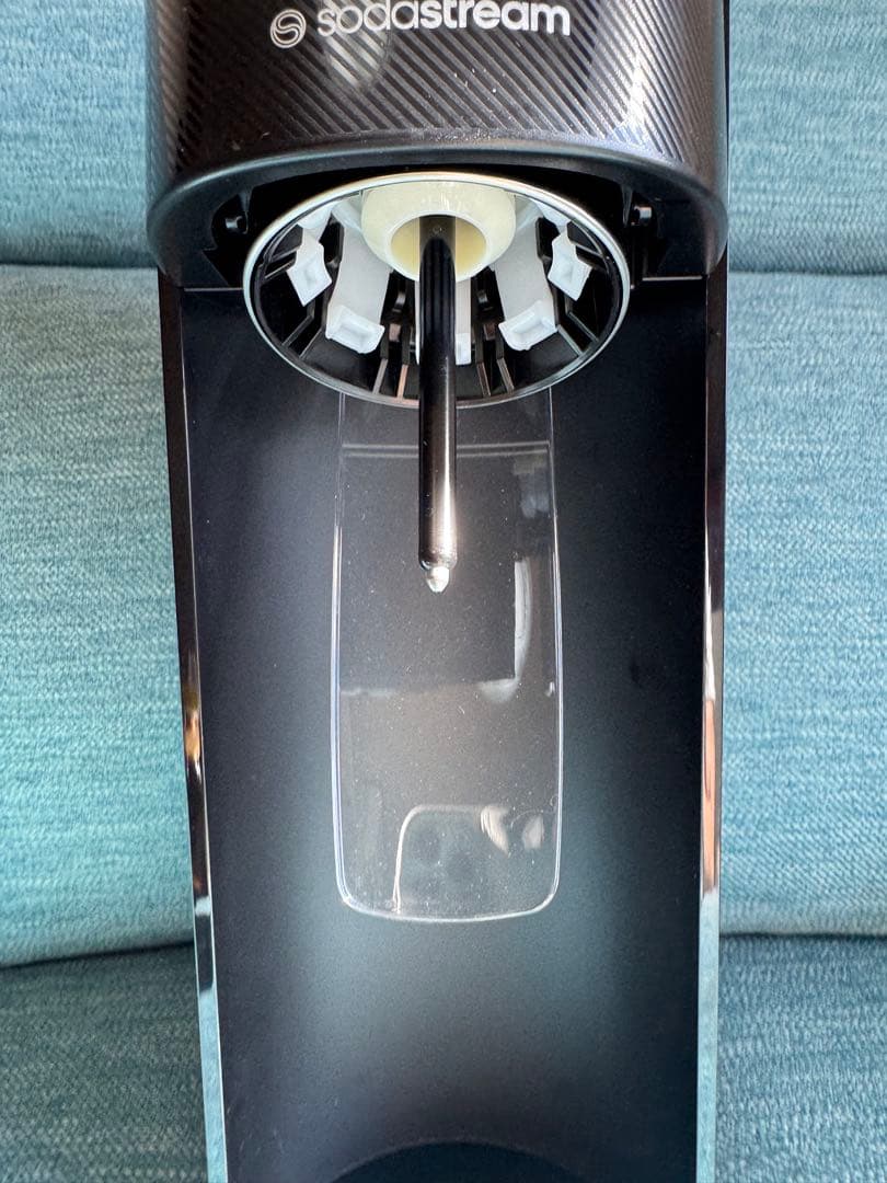 sodastream E-TERRA 炭酸水メーカー黒✨新品ガスシリンダー付き