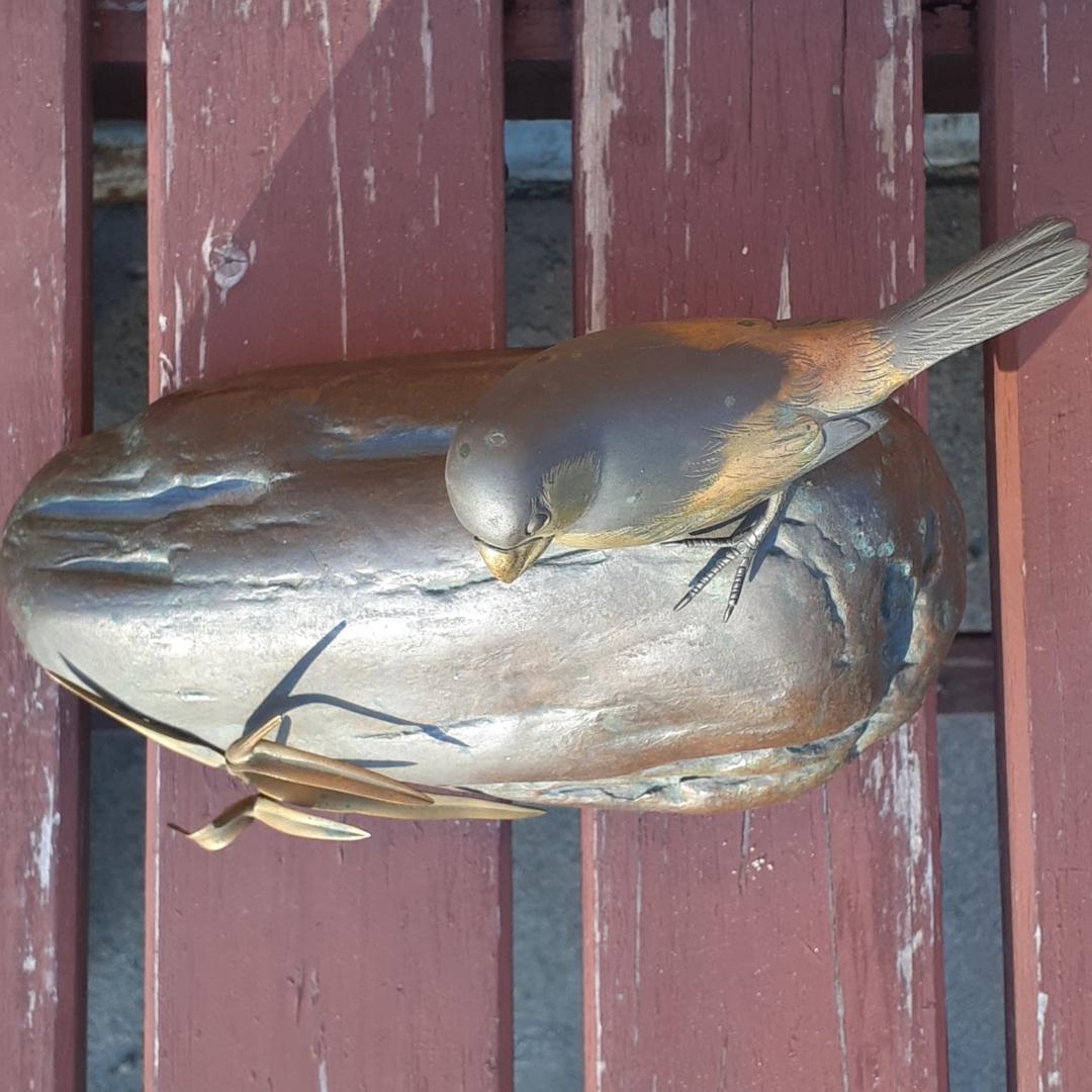 アンティーク　鋳銅製　岩上に文鳥　オブジェ　ブロンズ　時代物　コレクション