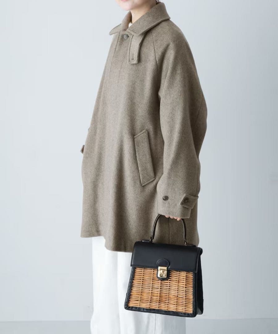 ウールバックタックショートコート