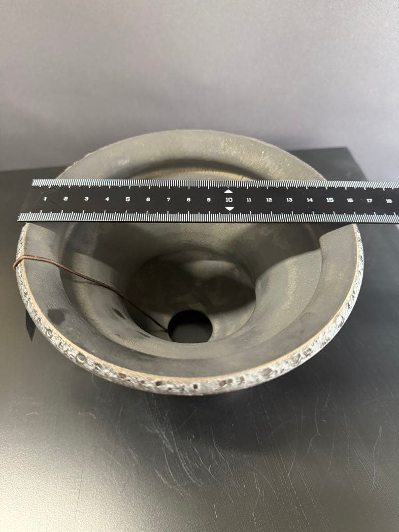 ど*ち様 カタチ製作所Mederu pot ドリッパー Mサイズ Crater