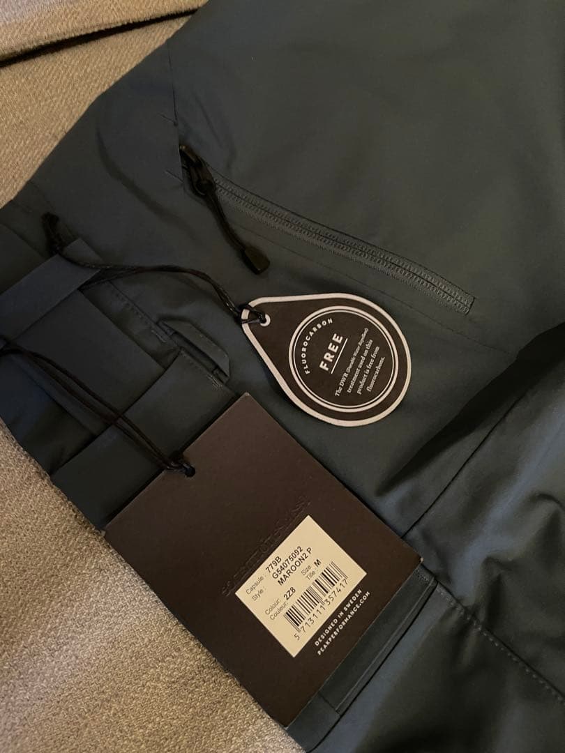 新品未使用　ピークパフォーマンス　マルーン2パンツ　スキーウェア　ボードウェア