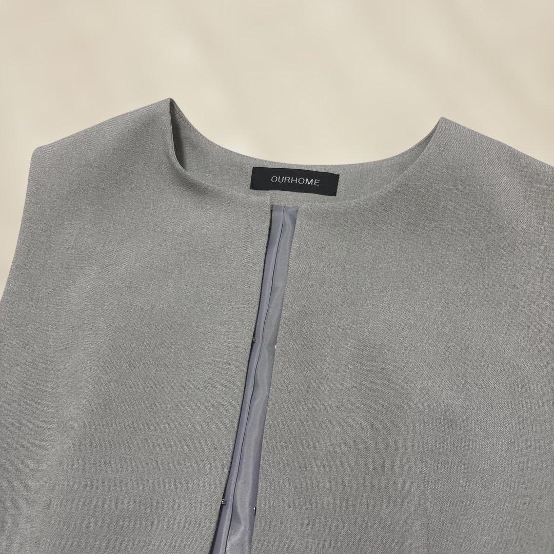 OUR our シルエットがきれいな2wayペプラムベスト