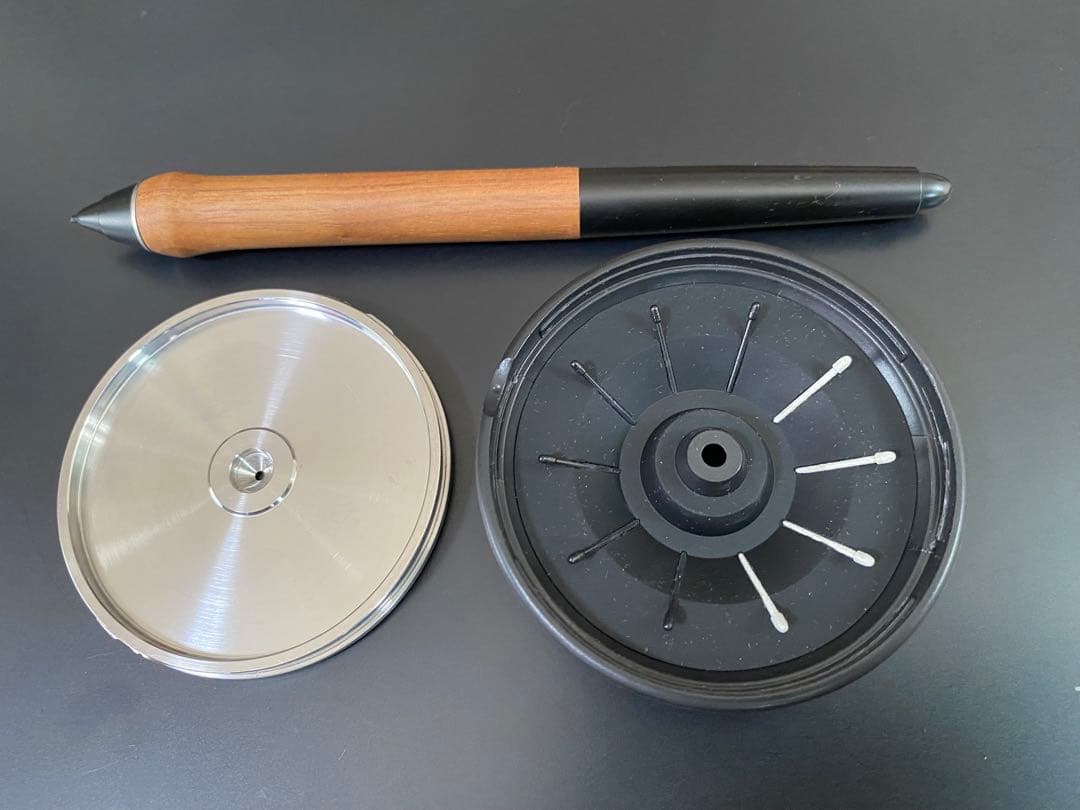 ワコム Intuos Pro Mサイズ プロ Windows Mac 対応