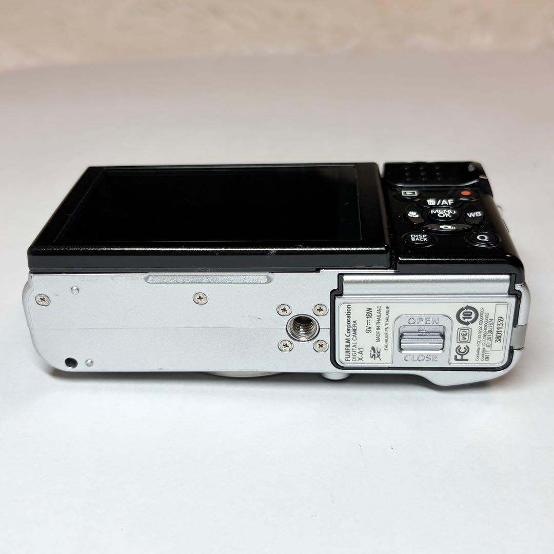 Tsuki FUJIFILM X-A1 ダブルレンズキット WiFi対応