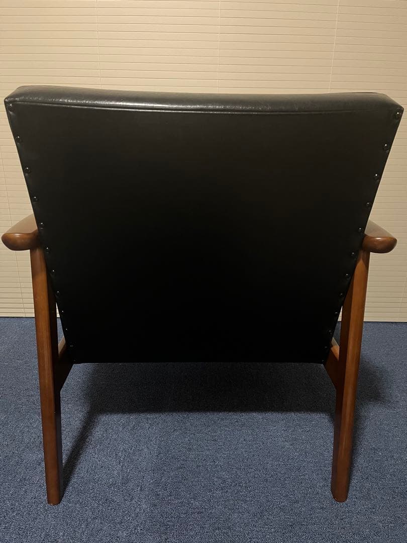 カリモク60 Kチェア1シータースタンダードブラック