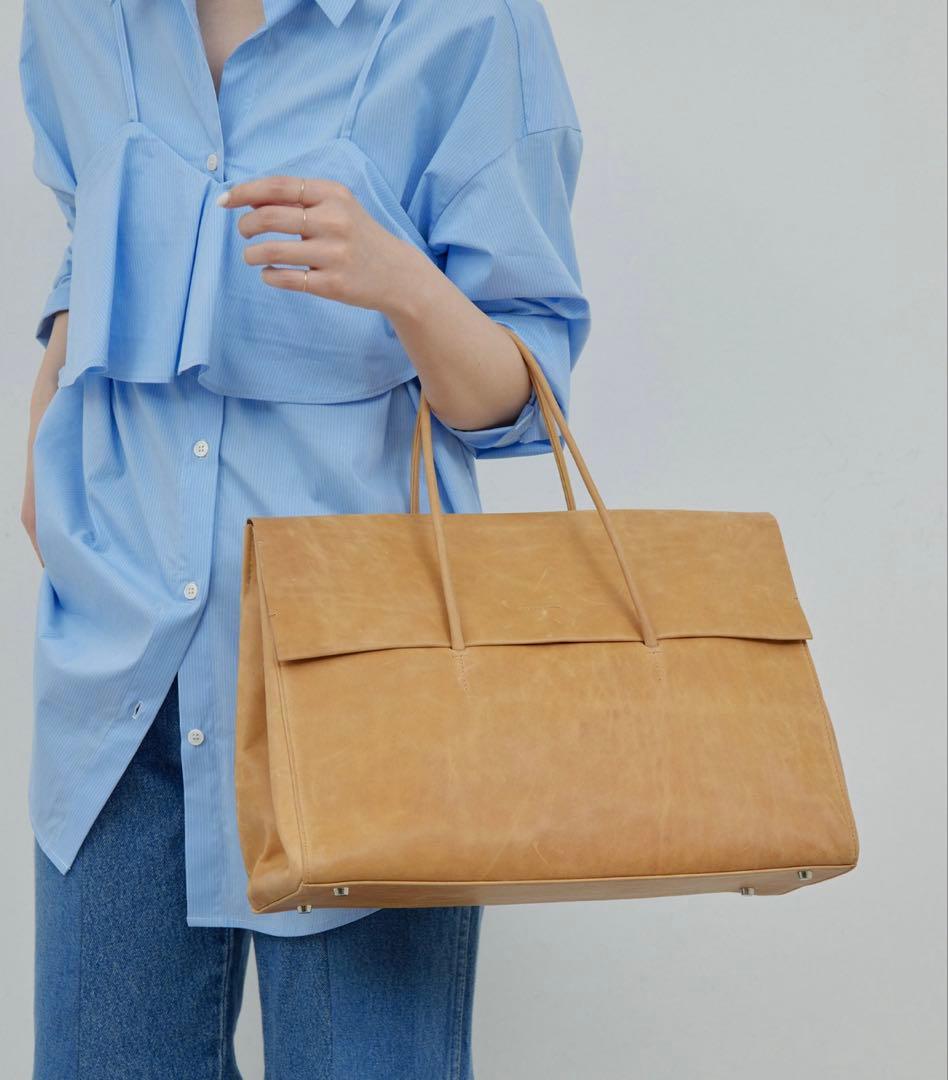 【Hoaw.】ヴィンテージ加工フラップボストン