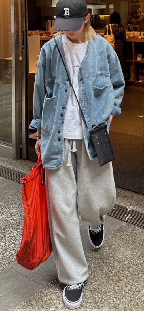 【美品】ARULLE Vカラーデニムジャケット