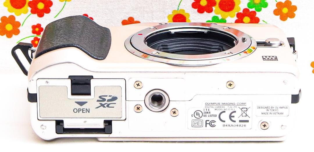 オリンパス PEN E-PL2☆人気機種☆スマホに転送☆シャンパンゴールド