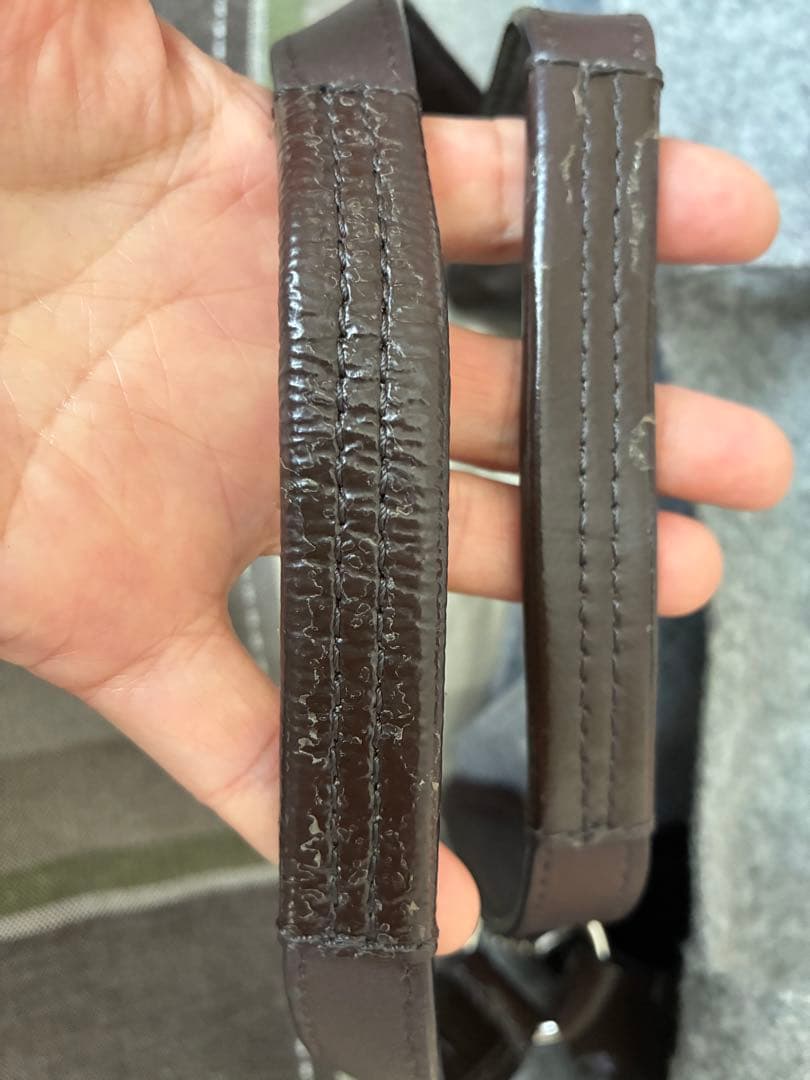 ひまわり❤︎プロフお読みください COACHロゴプリント ショルダーバッグ