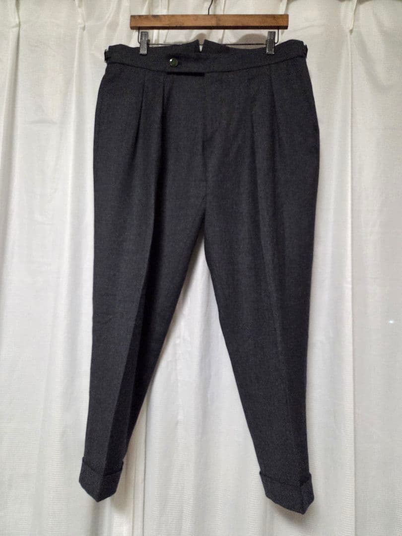 【美品】ベルウィッチ　hankyu scotch　REDA製　濃灰　46　秋冬