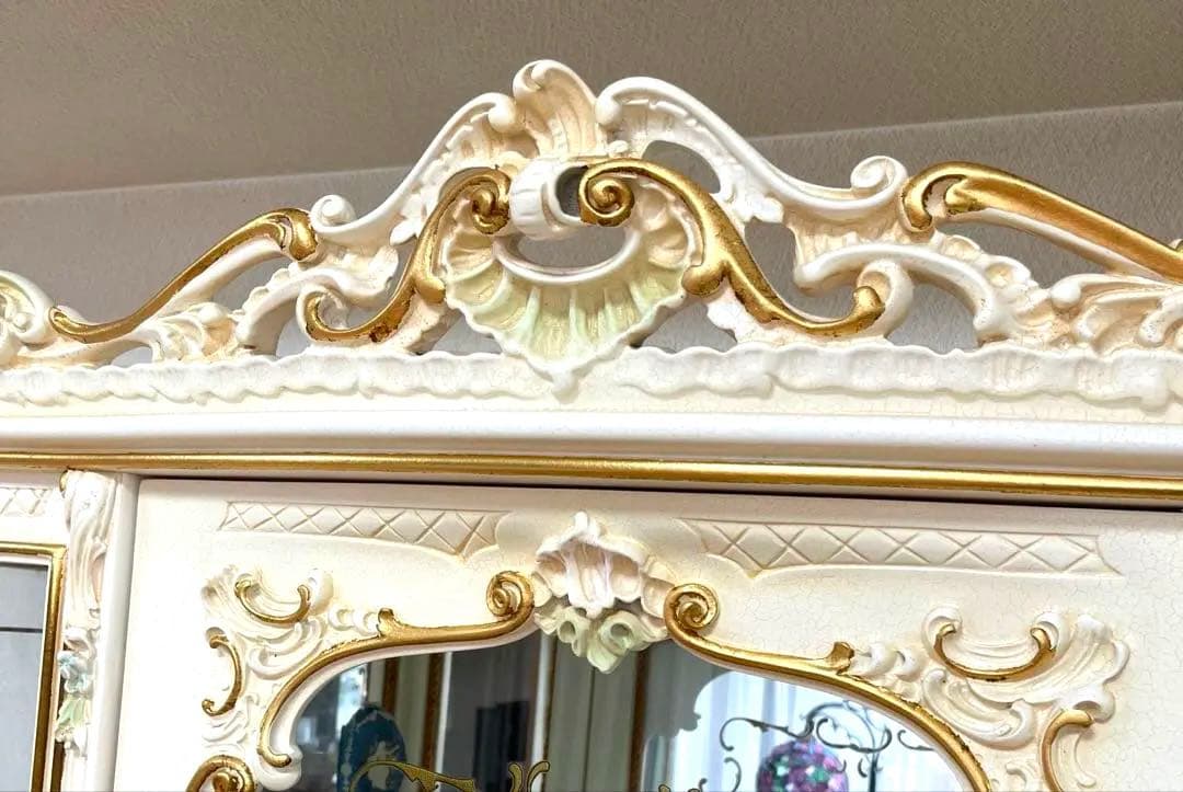 シリック　キャビネット　イタリア製家具　ロココ調　ヨーロピアン　白家具　希少