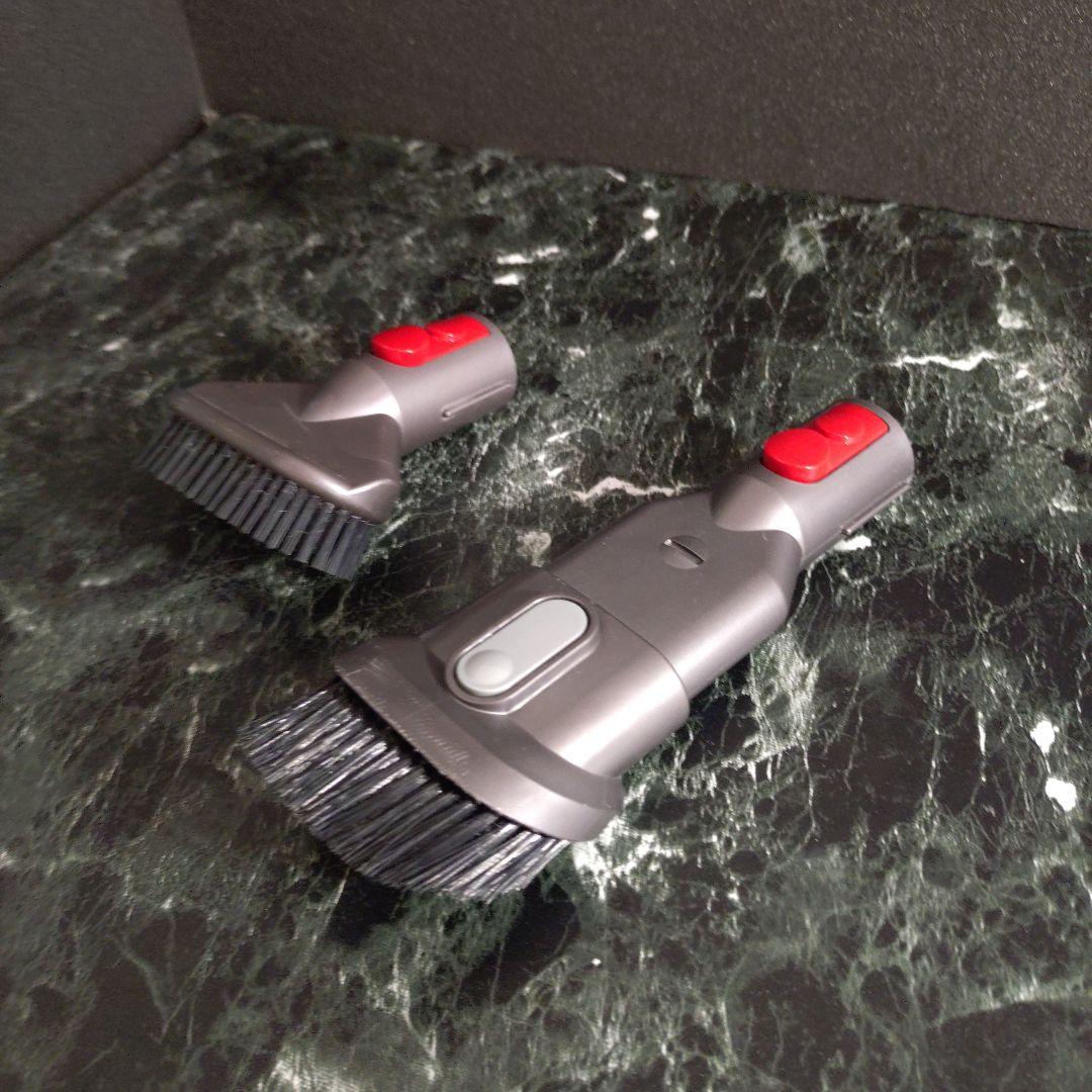 dyson V10 　sv12 中古