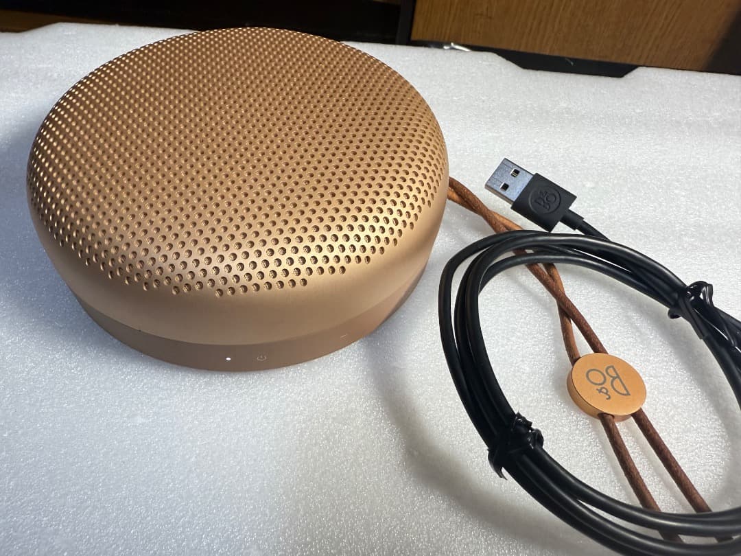 スピーカー・ウーファー B&O Beosound A1