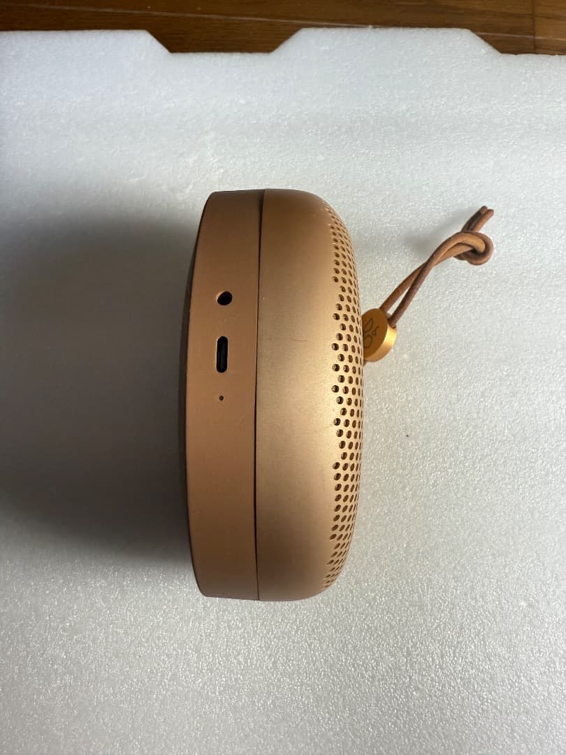 スピーカー・ウーファー B&O Beosound A1