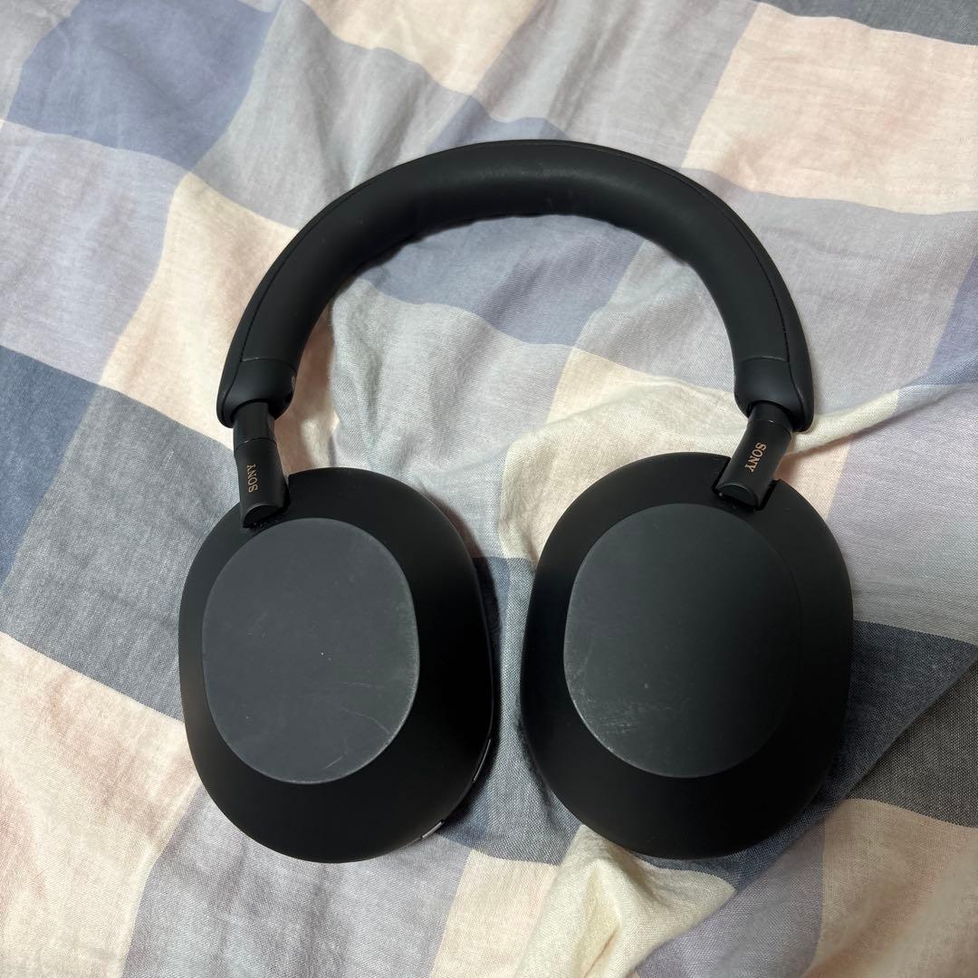 【美品】　SONY ワイヤレスヘッドホン WH-1000XM5 ブラック
