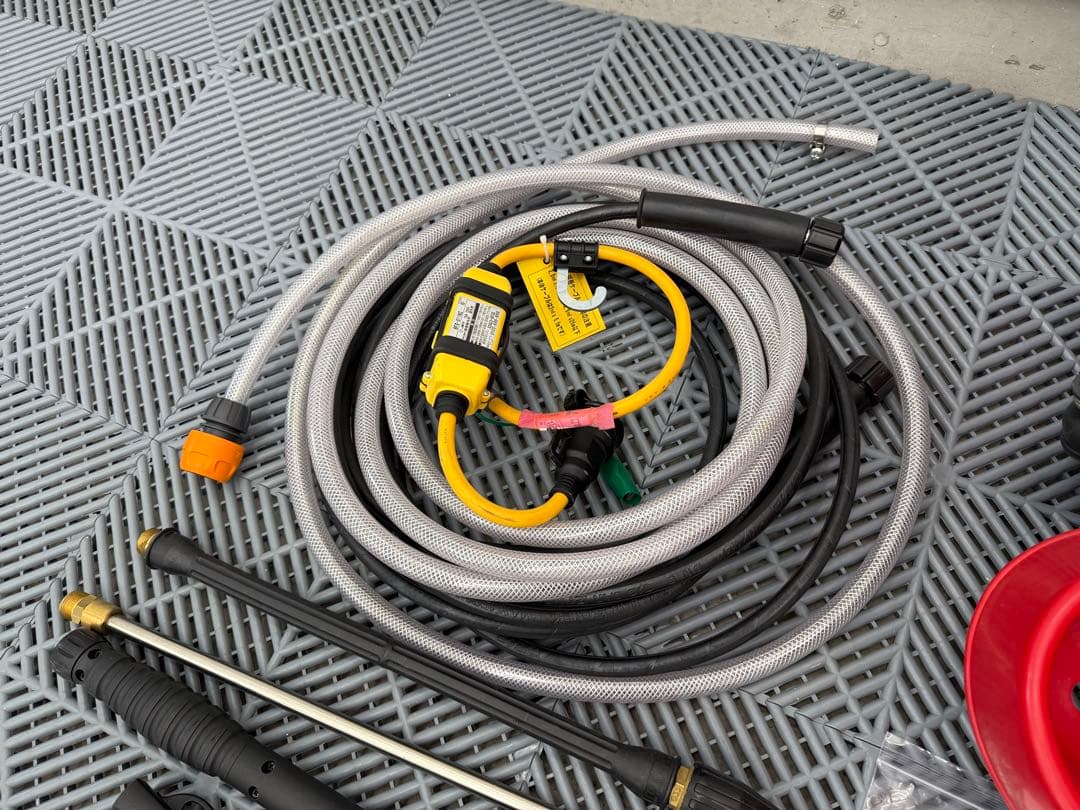 未使用　高圧洗浄機　フルテック　電動式　温水洗浄機FT100 60hz